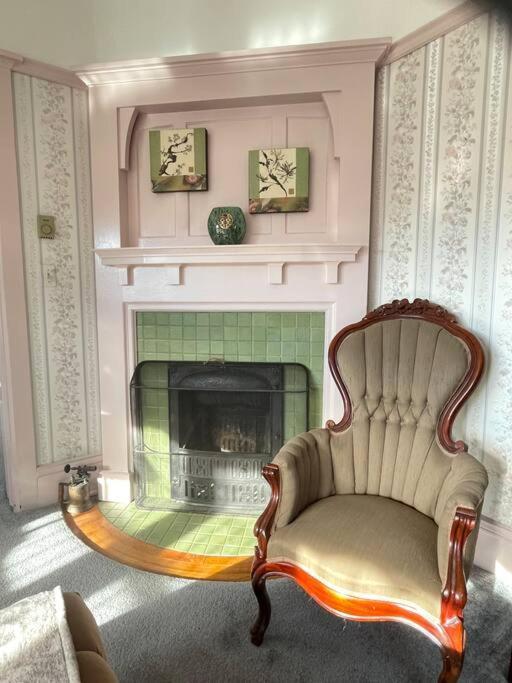 Parlor Suite In Heritage Manor, Fairfield, Near Dt Victoria Dış mekan fotoğraf